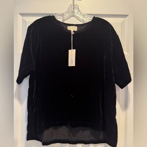 MELLODAY Black Velvet Texture Short Sleeve Tee Size Large NWT